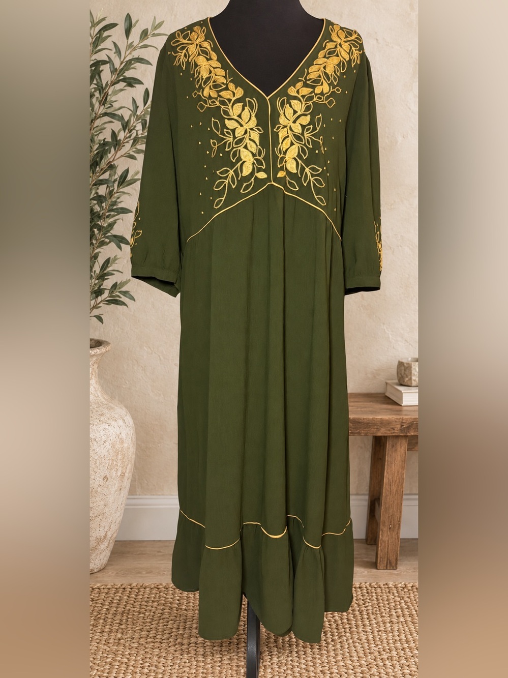 Figueroa & Flower XL Olive Gold Embroidered Boho Midi Dress